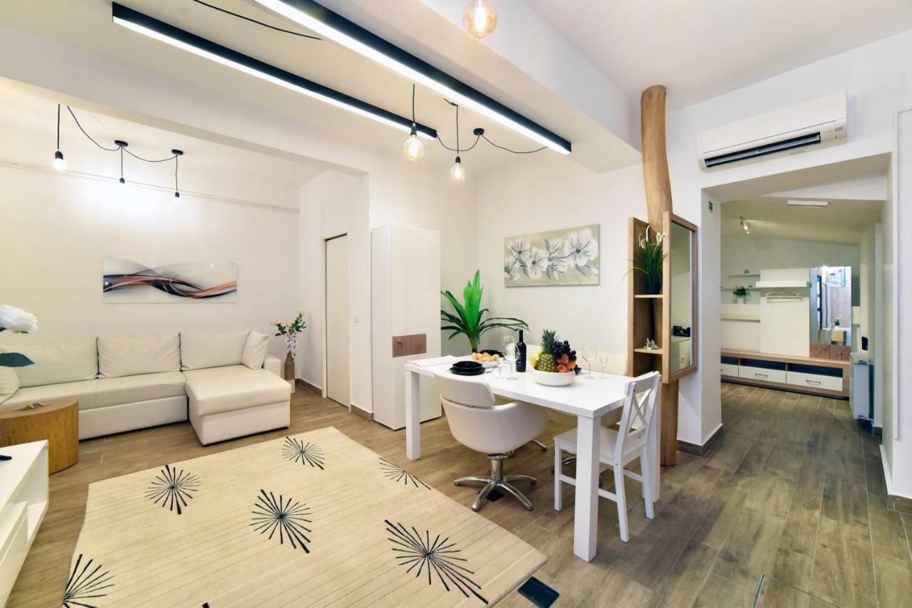 Ban Jelacic Apartment Zágráb Kültér fotó